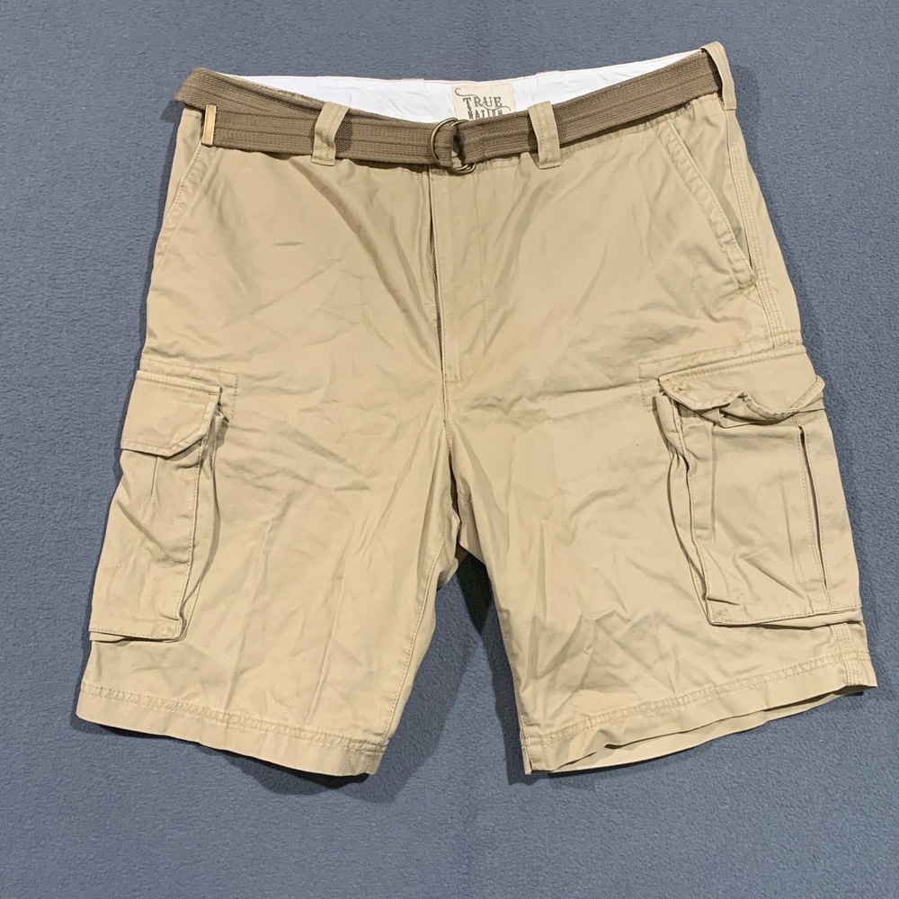 True Nation Mens Khaki Cargo Shorts Size 38 Tan Cotton Utility Belted NWOT
